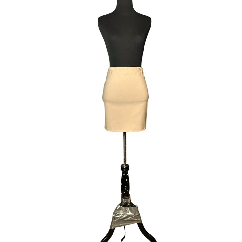 TIC TOC beige pull on mini skirt size Small